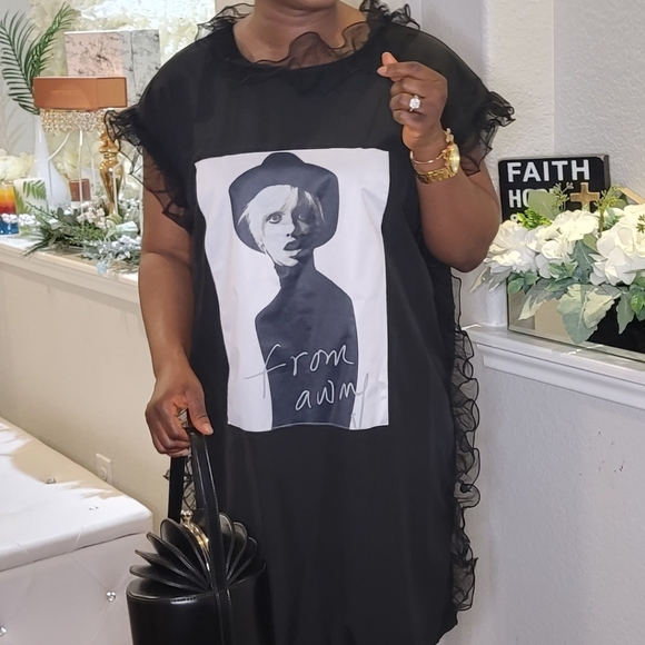 Dress - Picture 2 of 5